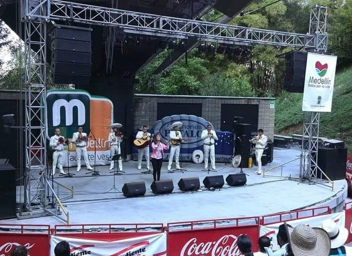 Mariachis buenos en Medellín para serenatas, cumpleaños y eventos